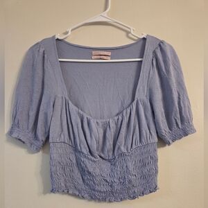 Lavender‎ Puff Sleeve Smocked Top Urban Outfitters Croped Size Small